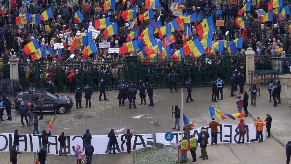 Protest împotriva certificatului verde în București