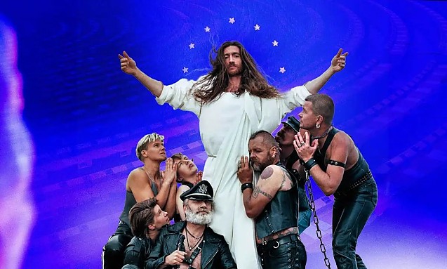 Jesus surrounded by leather-clad muscle daddies